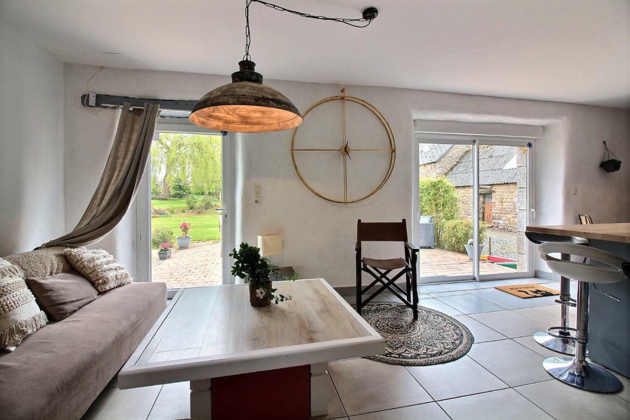 Maison A La Campagne Louargat Exteriör bild
